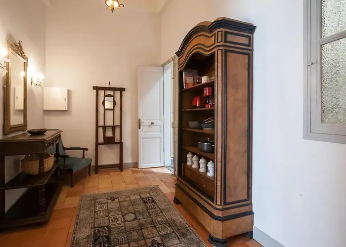 La Barbes Καρκασόν